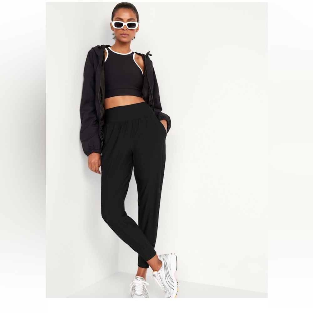 GUC! Old Navy High Waist Elevate Active Joggers, Size L